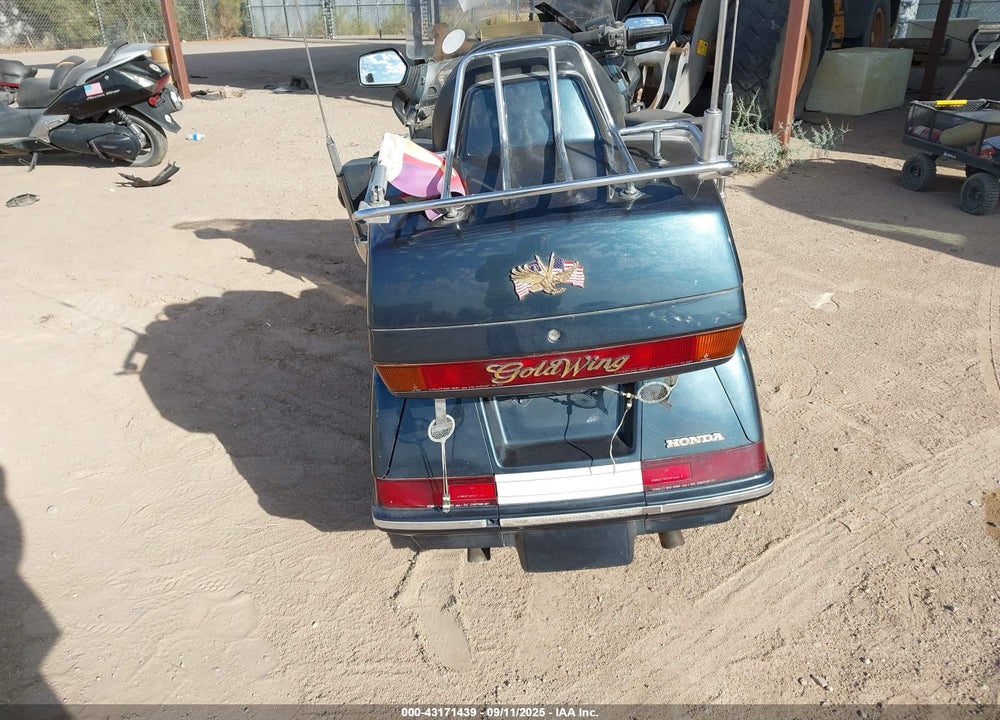 1989 HONDA GL1500 VIN: 1HFSC220XKA106631