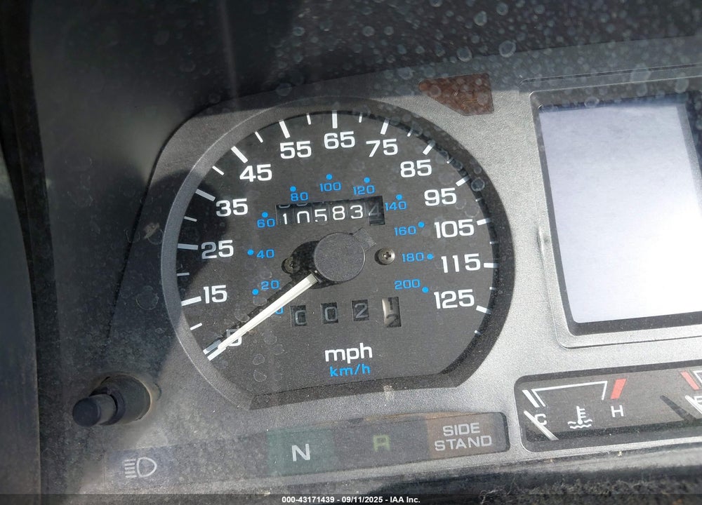 1989 HONDA GL1500 VIN: 1HFSC220XKA106631
