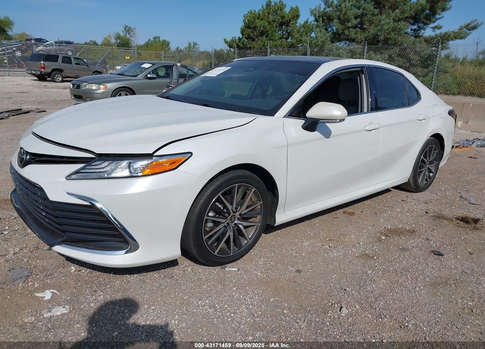 2021 TOYOTA CAMRY VIN: 4T1F11AK4MU557226