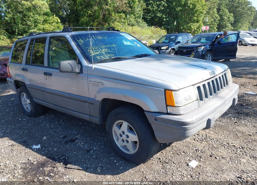 1994 JEEP GRAND CHEROKEE LAREDO VIN: 1J4GZ58S3RC277710