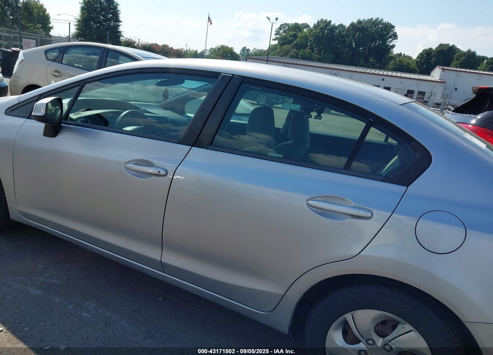 2013 HONDA CIVIC LX VIN: 19XFB2F59DE228336