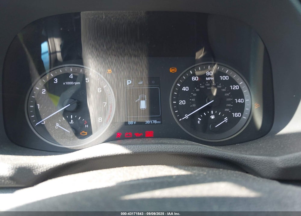 2016 HYUNDAI TUCSON VIN: KM8J33A25GU207950