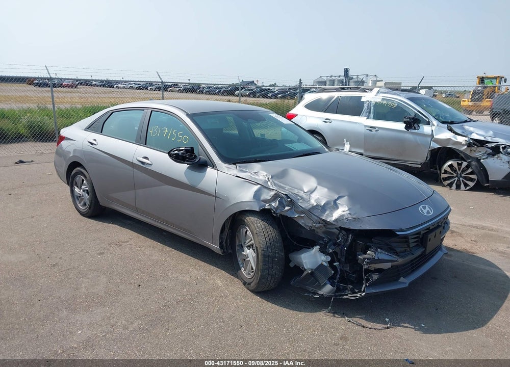 2024 HYUNDAI ELANTRA SE VIN: KMHLL4DG5RU841106