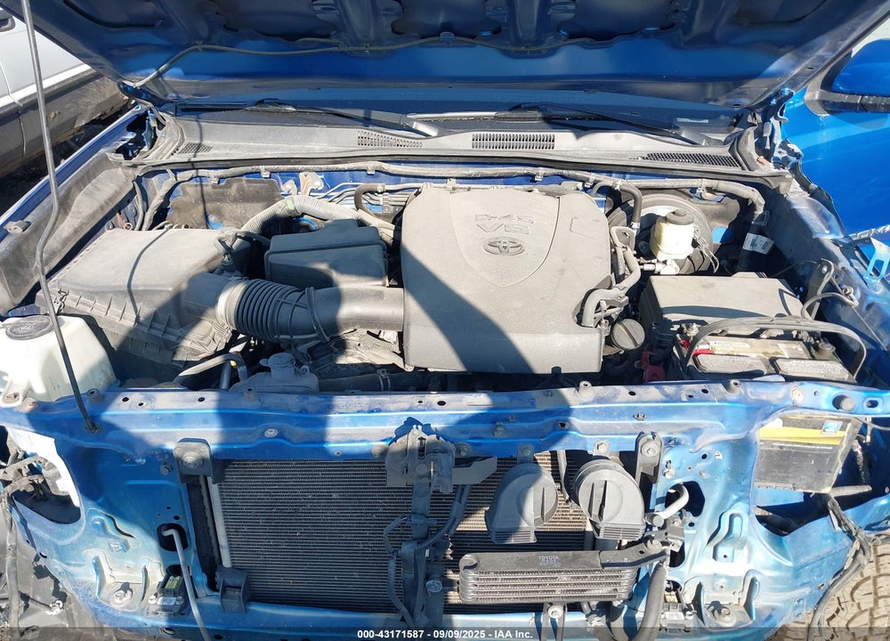 2016 TOYOTA TACOMA VIN: 5TFSZ5AN8GX022111
