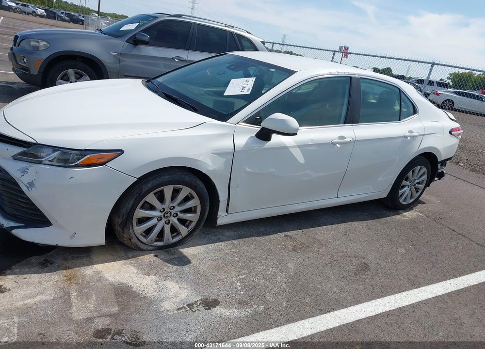 2020 TOYOTA CAMRY VIN: 4T1C11AK2LU933035
