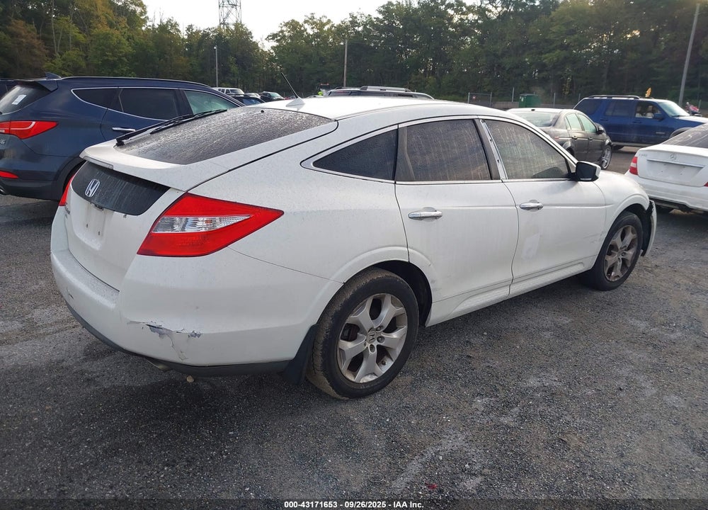 2011 HONDA ACCORD CROSSTOUR VIN: 5J6TF1H55BL003067