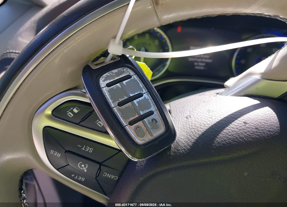2017 CHRYSLER PACIFICA LIMITED VIN: 2C4RC1GG6HR650699