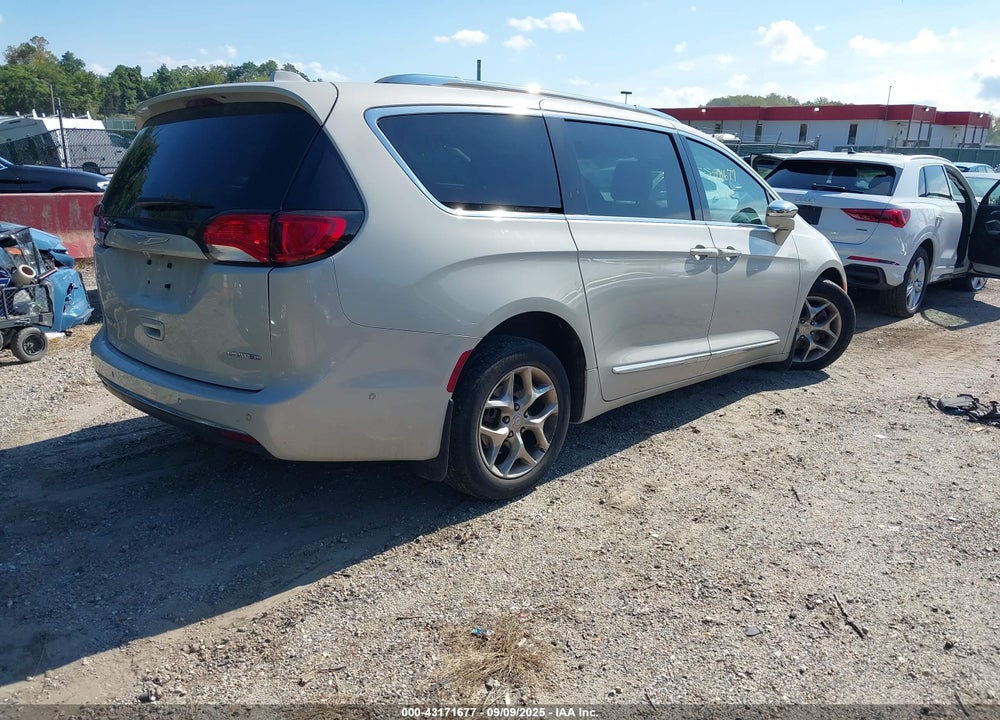 2017 CHRYSLER PACIFICA LIMITED VIN: 2C4RC1GG6HR650699