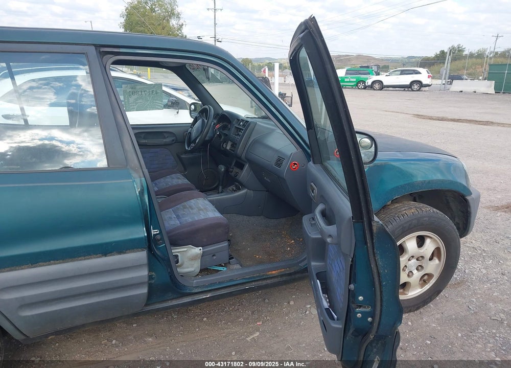 1996 TOYOTA RAV4 VIN: JT3HP10V5T0082199