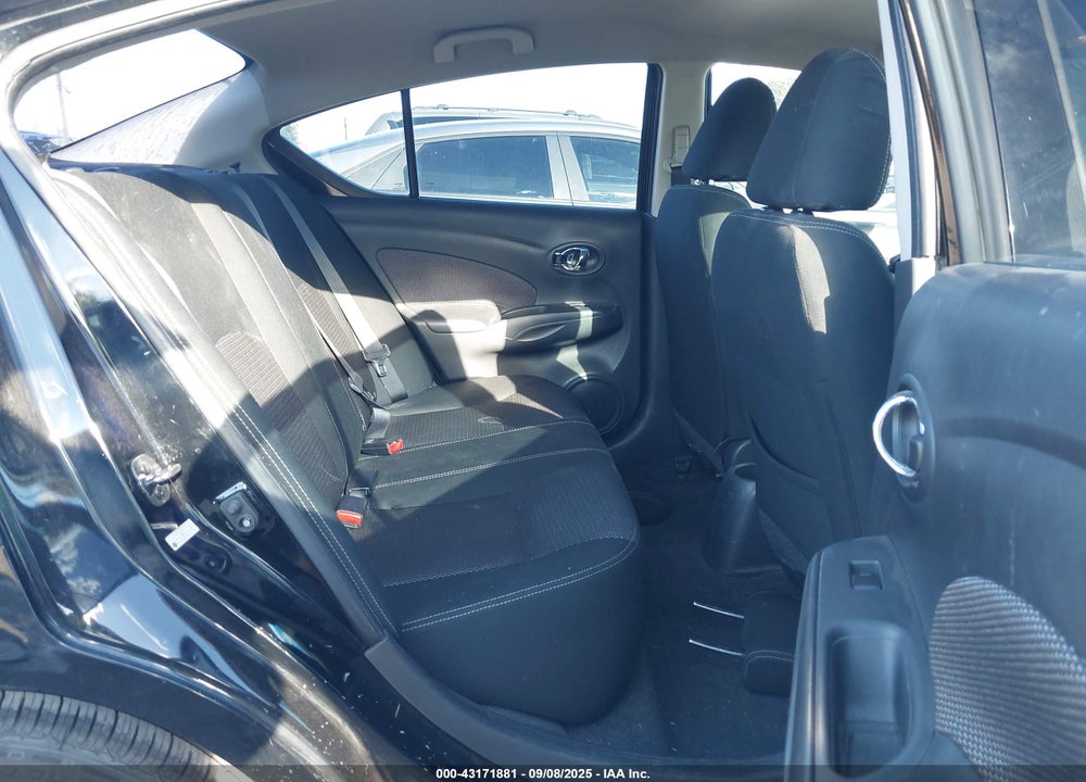 2017 NISSAN VERSA VIN: 3N1CN7AP8HL862399