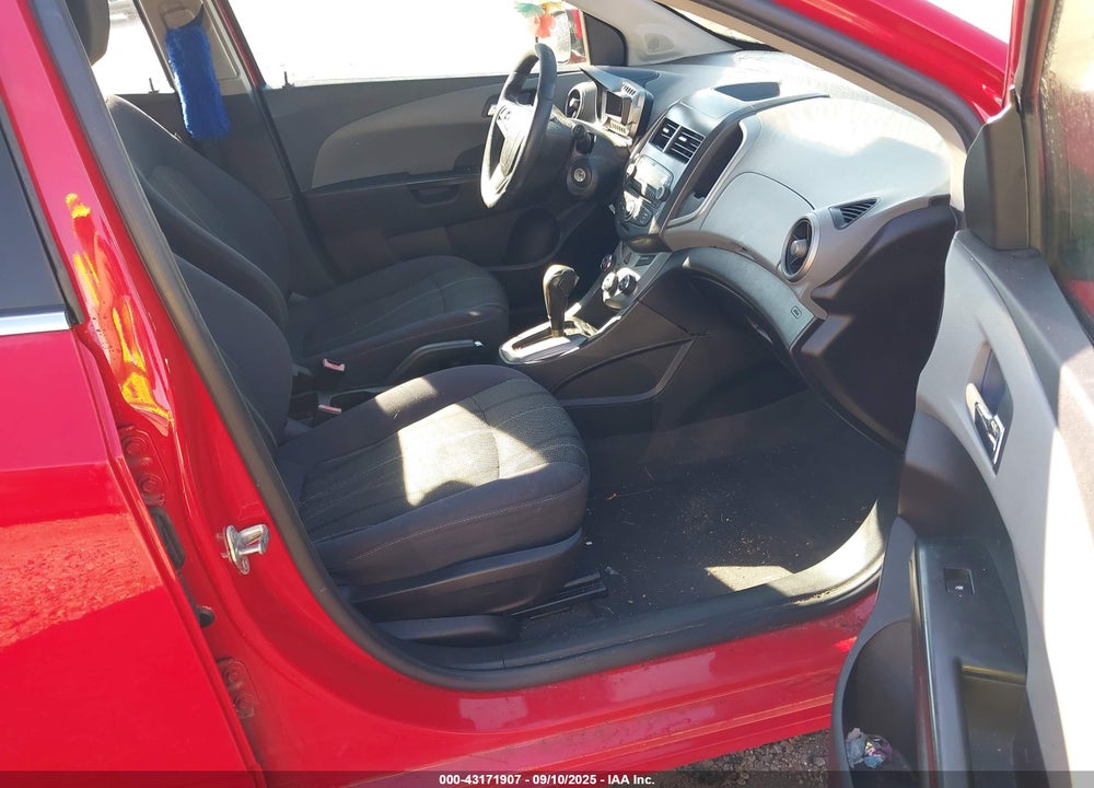 2013 CHEVROLET SONIC VIN: 1G1JC6SG5D4206902