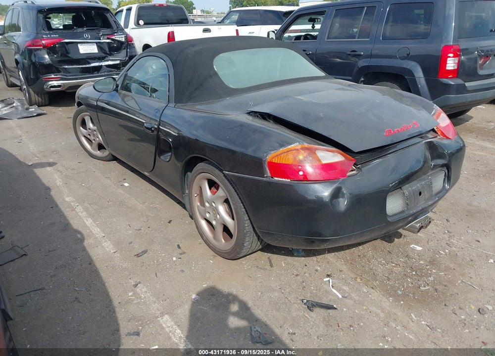 2002 PORSCHE BOXSTER S VIN: WP0CB298X2U662479