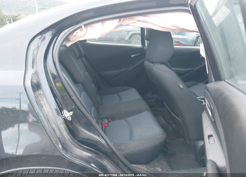 2018 TOYOTA YARIS IA VIN: 3MYDLBYV6JY331212