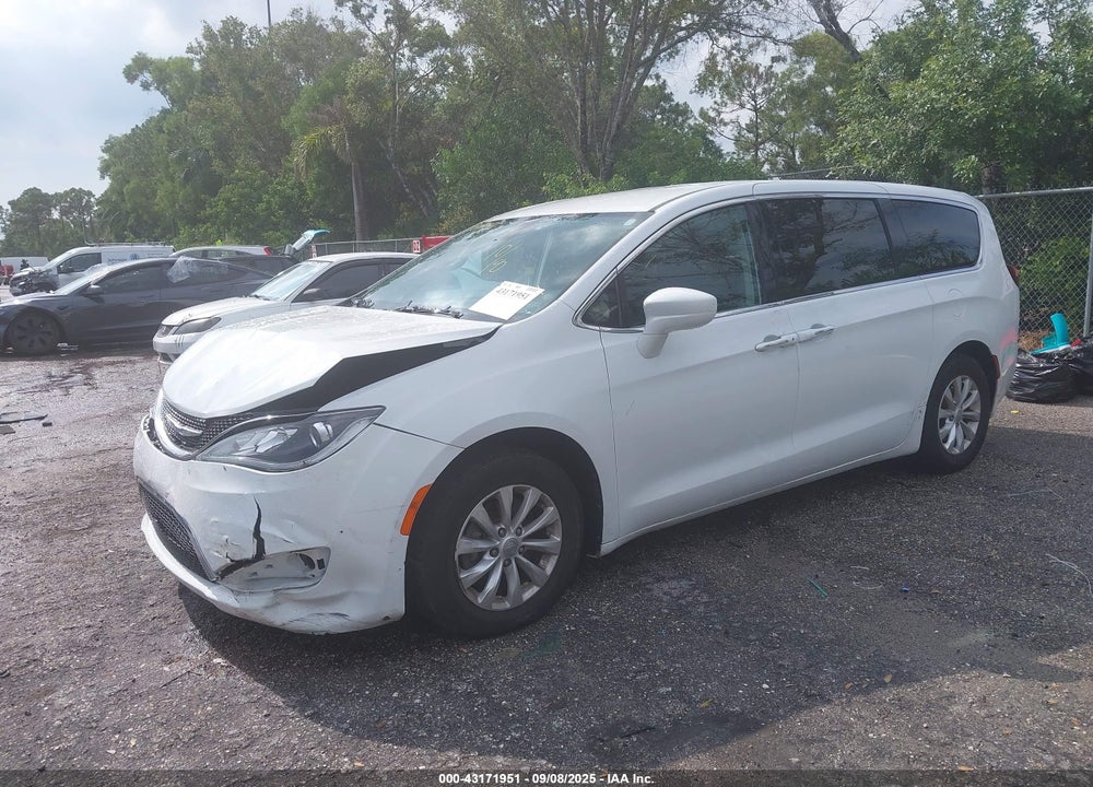 2019 CHRYSLER PACIFICA TOURING PLUS VIN: 2C4RC1FG0KR604701