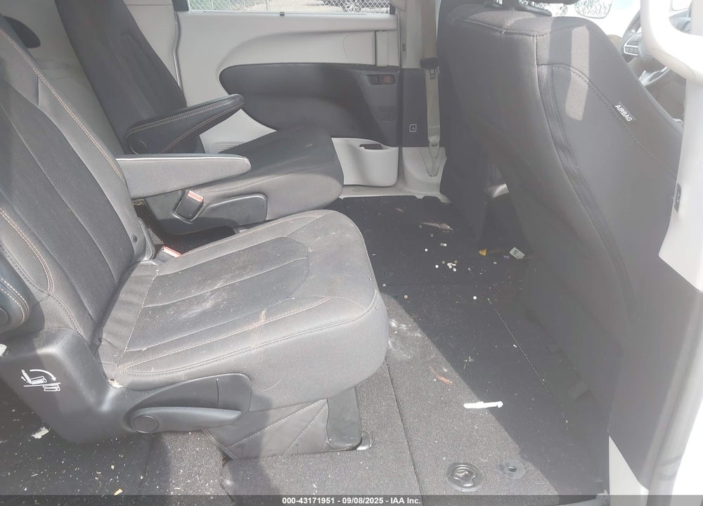 2019 CHRYSLER PACIFICA TOURING PLUS VIN: 2C4RC1FG0KR604701