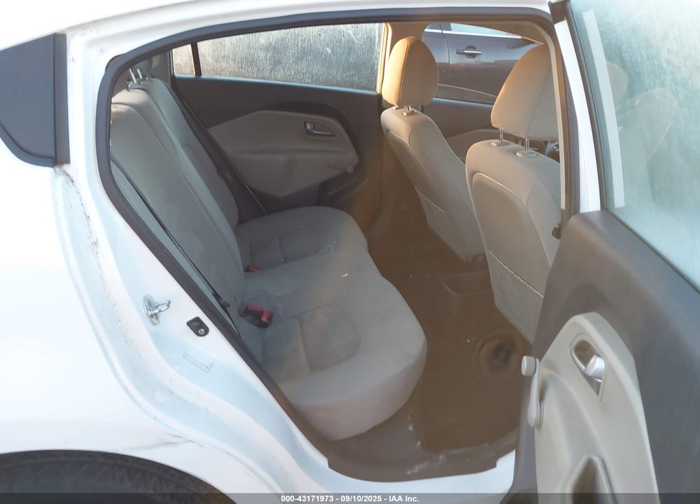2015 KIA RIO VIN: KNADM4A39F6437097