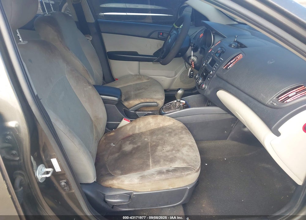 2012 KIA FORTE VIN: KNAFU4A20C5590405
