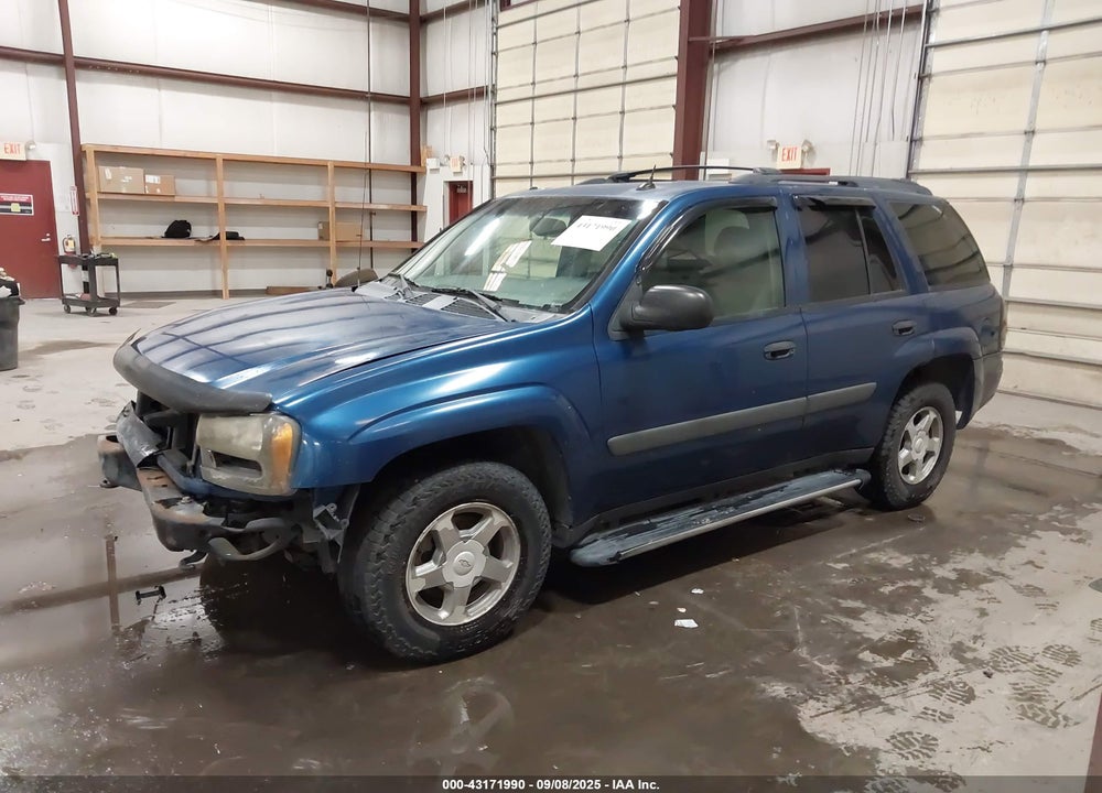 2005 CHEVROLET TRAILBLAZER LS VIN: 1GNDT13S552165430