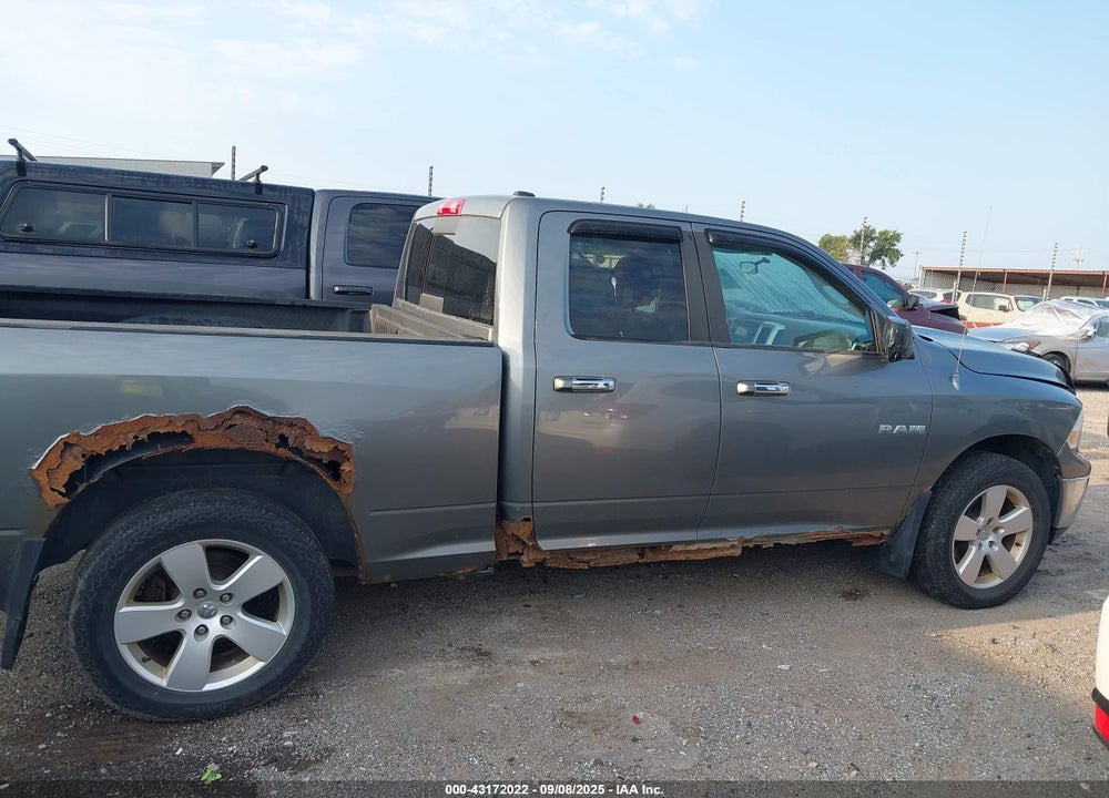 2009 DODGE RAM 1500 VIN: 1D3HV18P09S815772