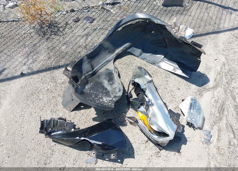 2017 FORD ESCAPE VIN: 1FMCU0GD5HUE98657