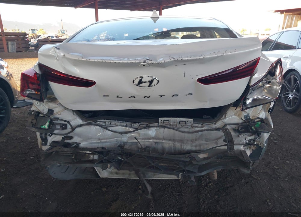 2020 HYUNDAI ELANTRA SEL VIN: 5NPD84LF7LH559893