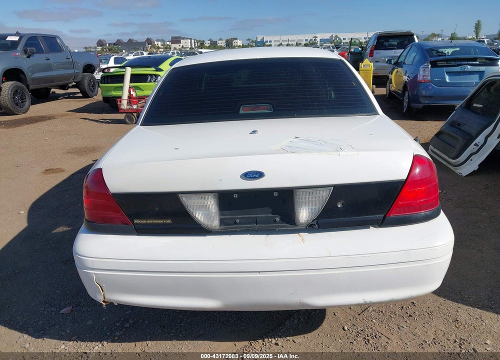 2005 FORD CROWN VICTORIA POLICE VIN: 2FAFP71W75X120099