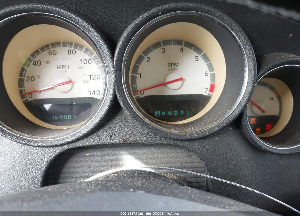 2010 DODGE CHARGER VIN: 2B3CA3CV6AH188055