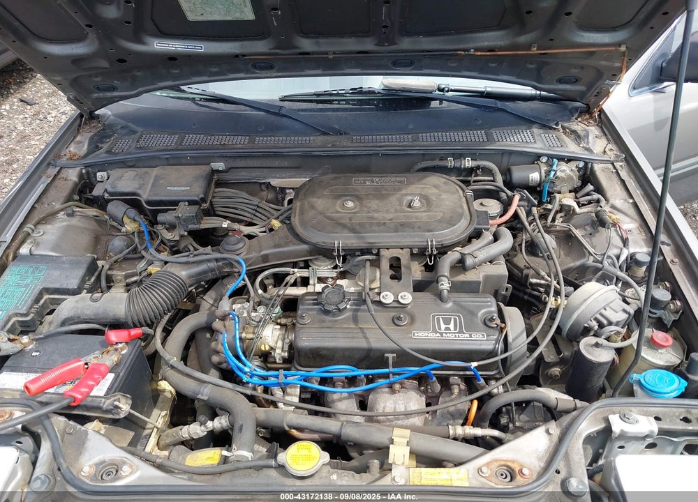 1989 HONDA ACCORD LX VIN: 1HGCA5631KA108148