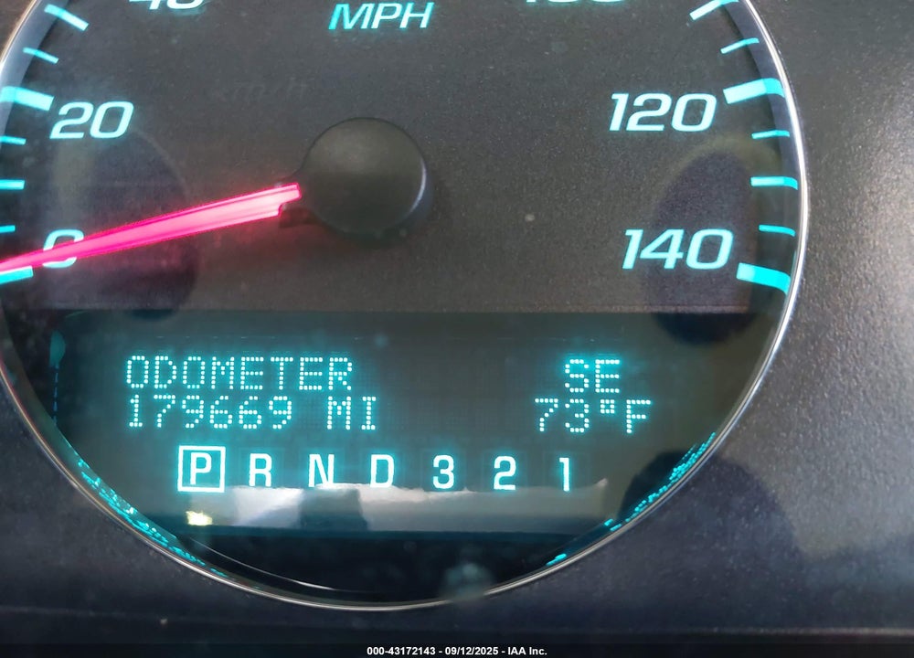 2010 CHEVROLET IMPALA VIN: 2G1WB5EN4A1221735