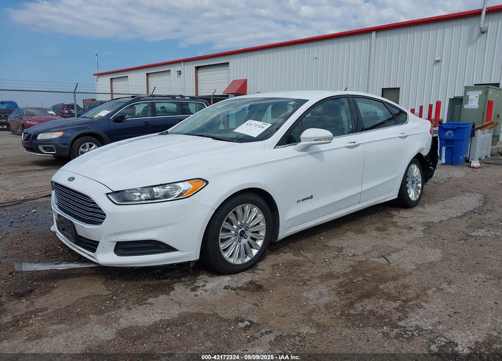 2016 FORD FUSION VIN: 3FA6P0LU4GR143943