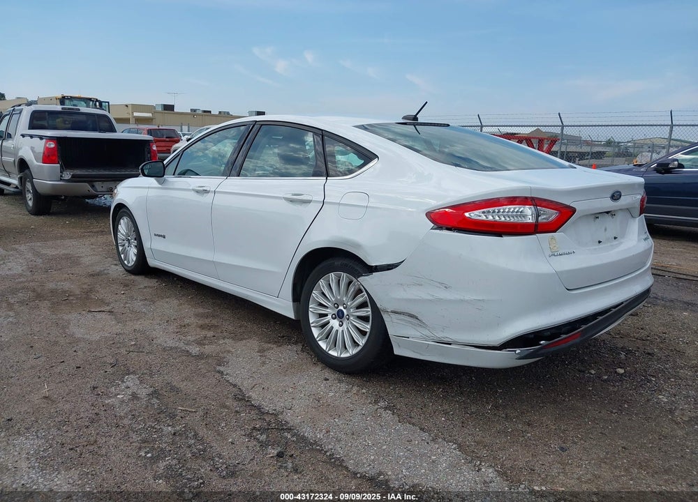 2016 FORD FUSION VIN: 3FA6P0LU4GR143943