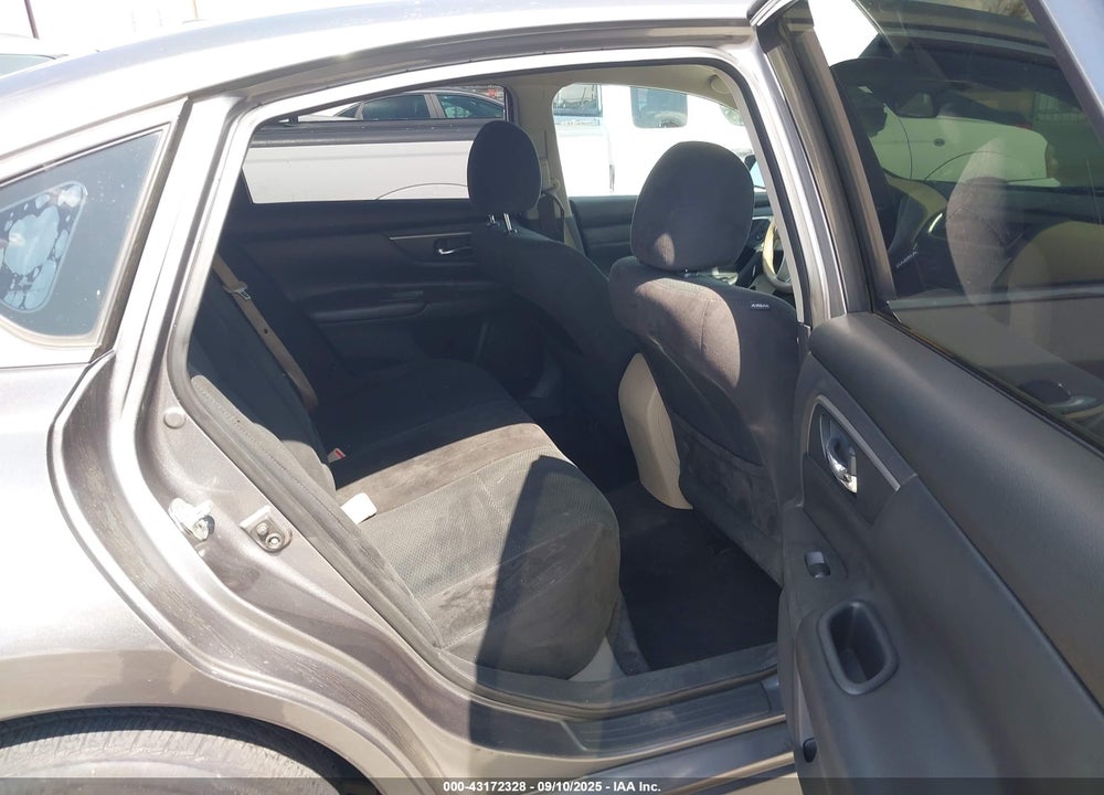2016 NISSAN ALTIMA VIN: 1N4AL3AP7GC189673