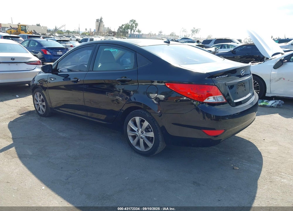 2012 HYUNDAI ACCENT VIN: KMHCU4AE3CU096931