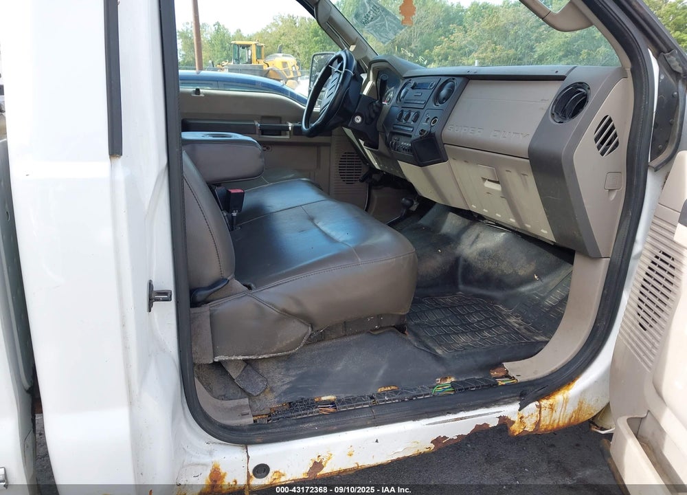 2009 FORD F-250 VIN: 1FTNF21549EA08001