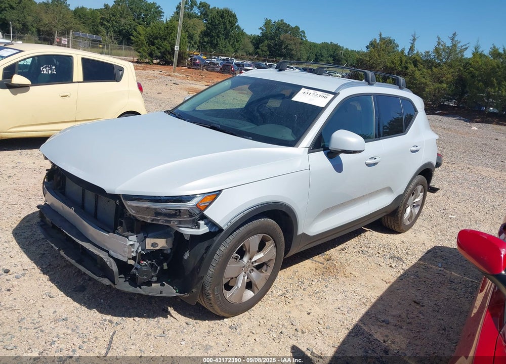 2021 VOLVO XC40 VIN: YV4162UK9M2458993