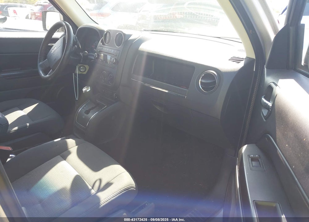2009 JEEP PATRIOT SPORT VIN: 1J4FF28BX9D173552