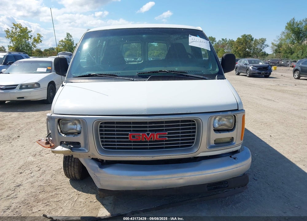 2002 GMC SAVANA STANDARD VIN: 1GTFG25MX21153088