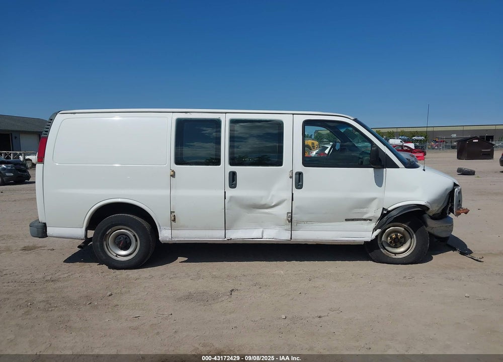 2002 GMC SAVANA STANDARD VIN: 1GTFG25MX21153088