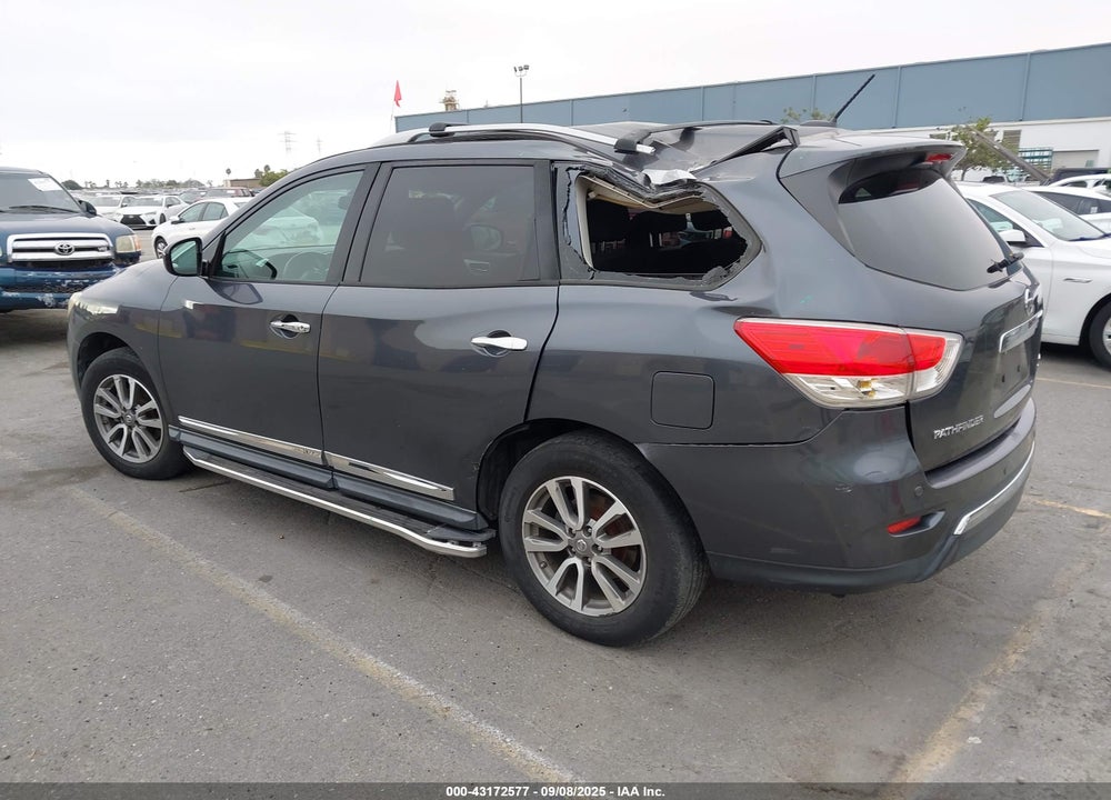 2013 NISSAN PATHFINDER SV VIN: 5N1AR2MM1DC664584
