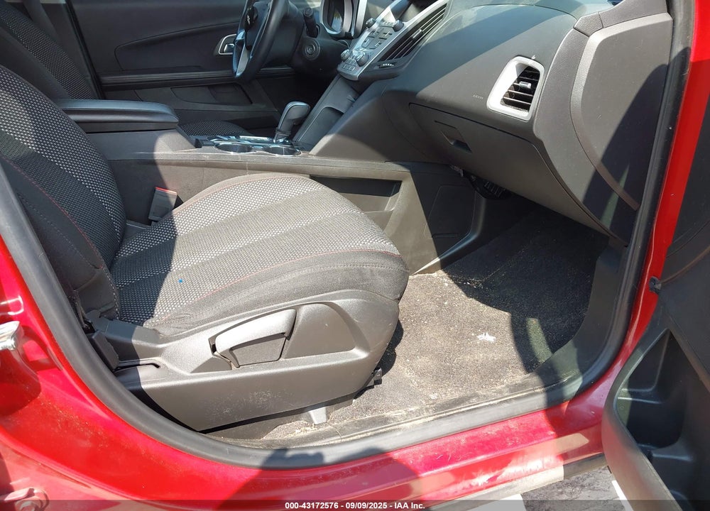 2015 CHEVROLET EQUINOX VIN: 2GNFLFEK8F6418943