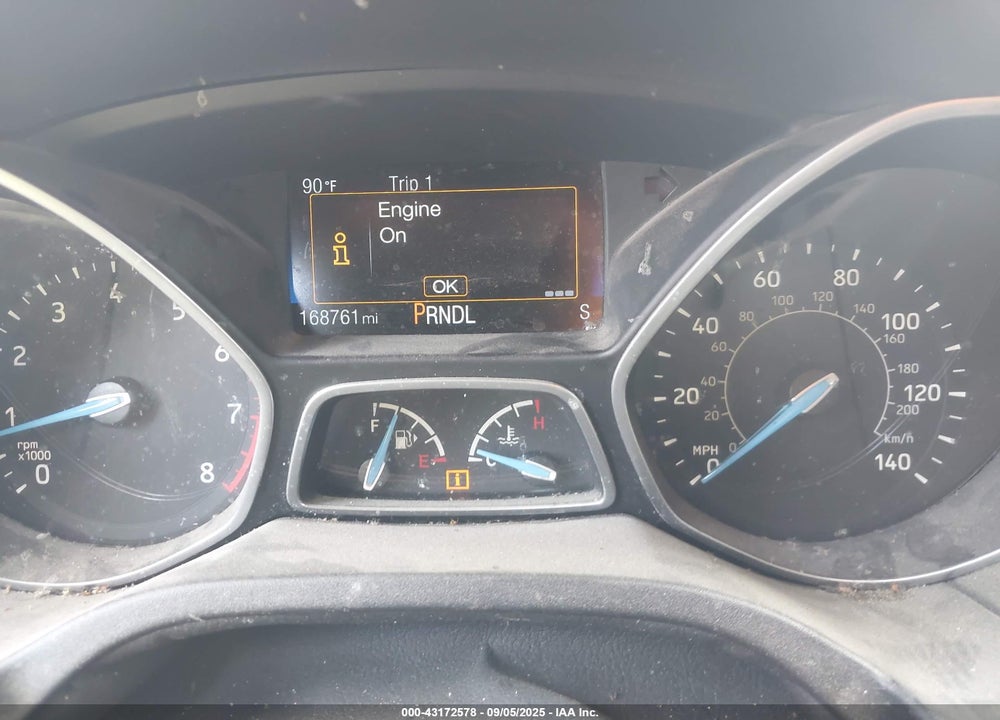 2016 FORD FOCUS VIN: 1FADP3K22GL235205