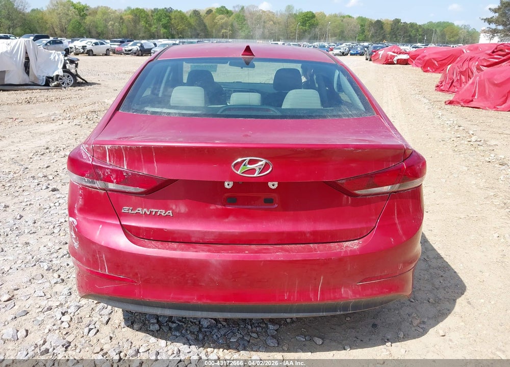 2018 HYUNDAI ELANTRA SEL VIN: 5NPD84LF9JH311738