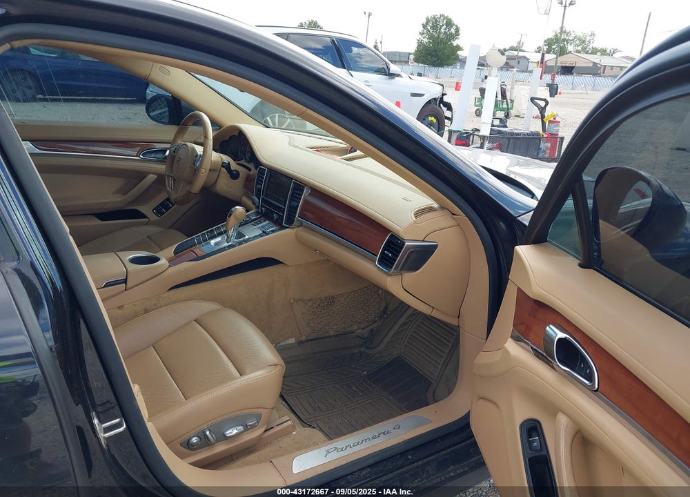 2014 PORSCHE PANAMERA VIN: WP0AA2A73EL012349
