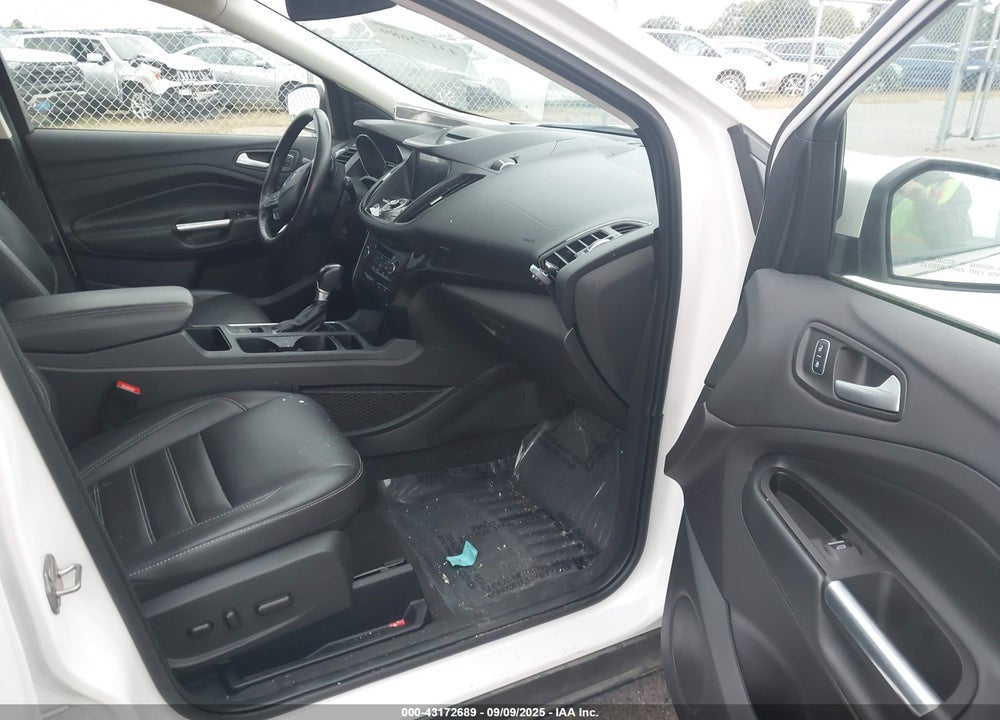 2017 FORD ESCAPE VIN: 1FMCU9JD1HUC79837