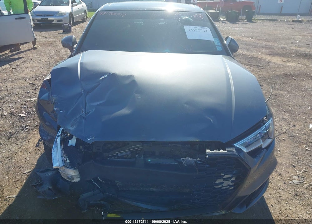 2017 AUDI A3 VIN: WAUJ8GFF1H1074242