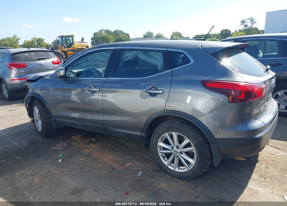 2018 NISSAN ROGUE SPORT S VIN: JN1BJ1CP0JW102985
