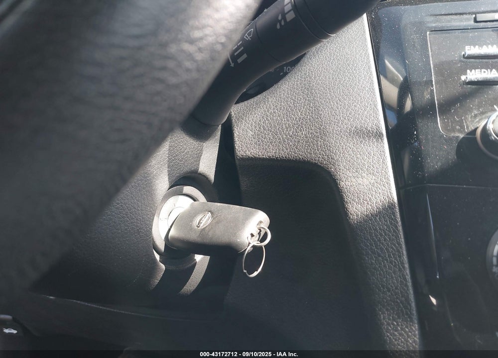 2018 NISSAN ROGUE SPORT S VIN: JN1BJ1CP0JW102985