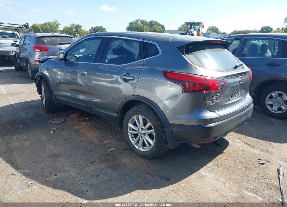 2018 NISSAN ROGUE SPORT S VIN: JN1BJ1CP0JW102985