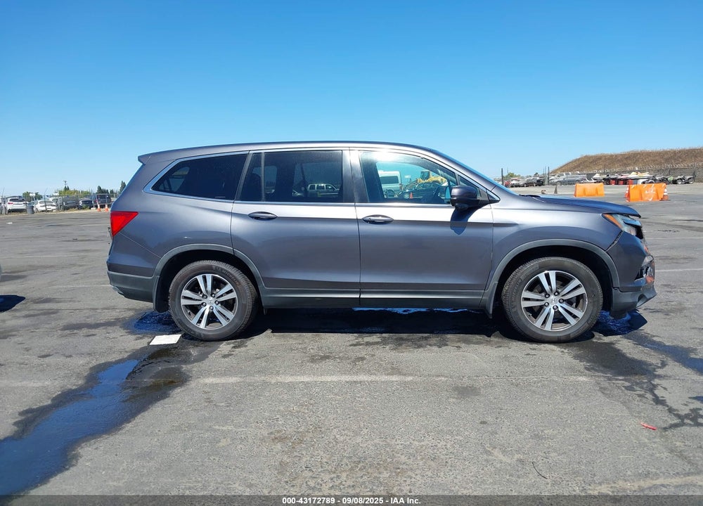 2016 HONDA PILOT VIN: 5FNYF6H53GB047281