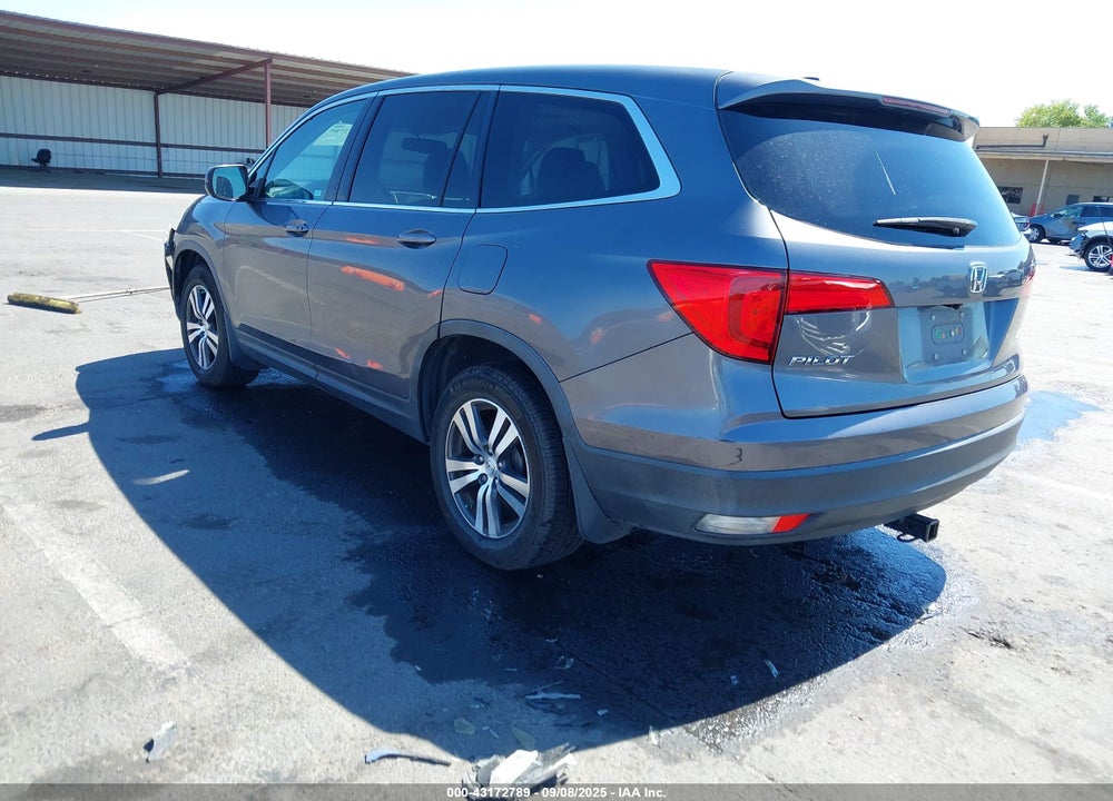 2016 HONDA PILOT VIN: 5FNYF6H53GB047281